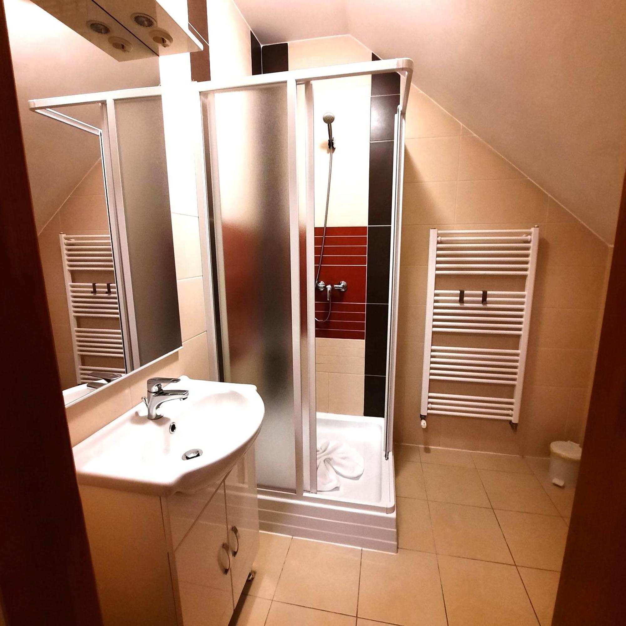 Apartament Luef *